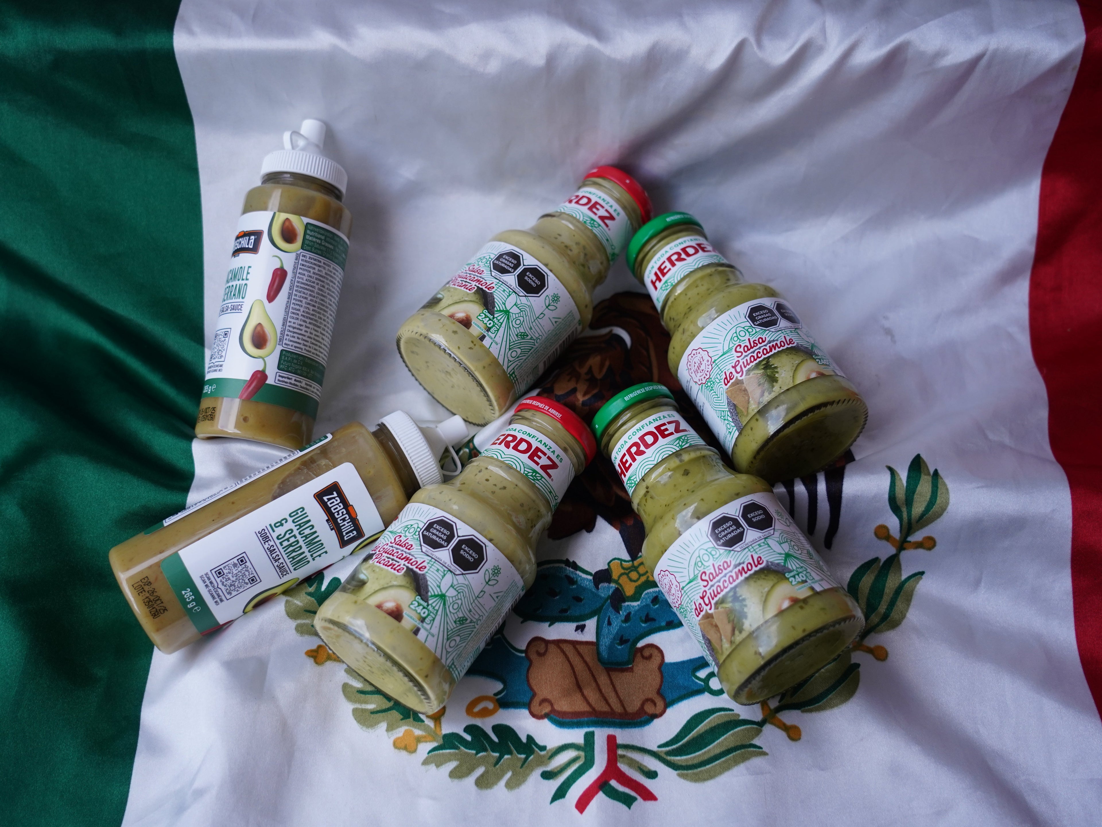 Nos sauces guacamoles