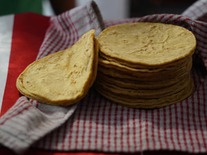 Tortillas de maïs faites maison – Recette mexicaine authentique, disponible à Toulouse et livraison France

